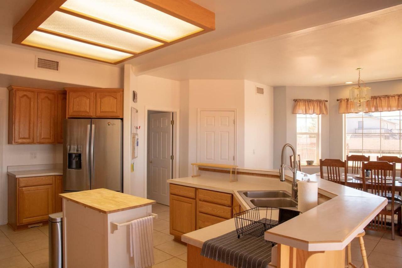 Wahweap Ranch - 8-Bedroom Lake Powell Vacation House Page Exterior foto