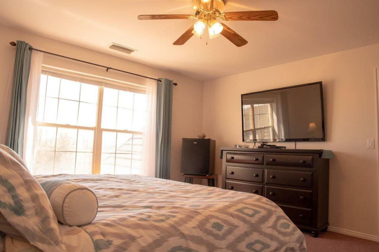Wahweap Ranch - 8-Bedroom Lake Powell Vacation House Page Exterior foto